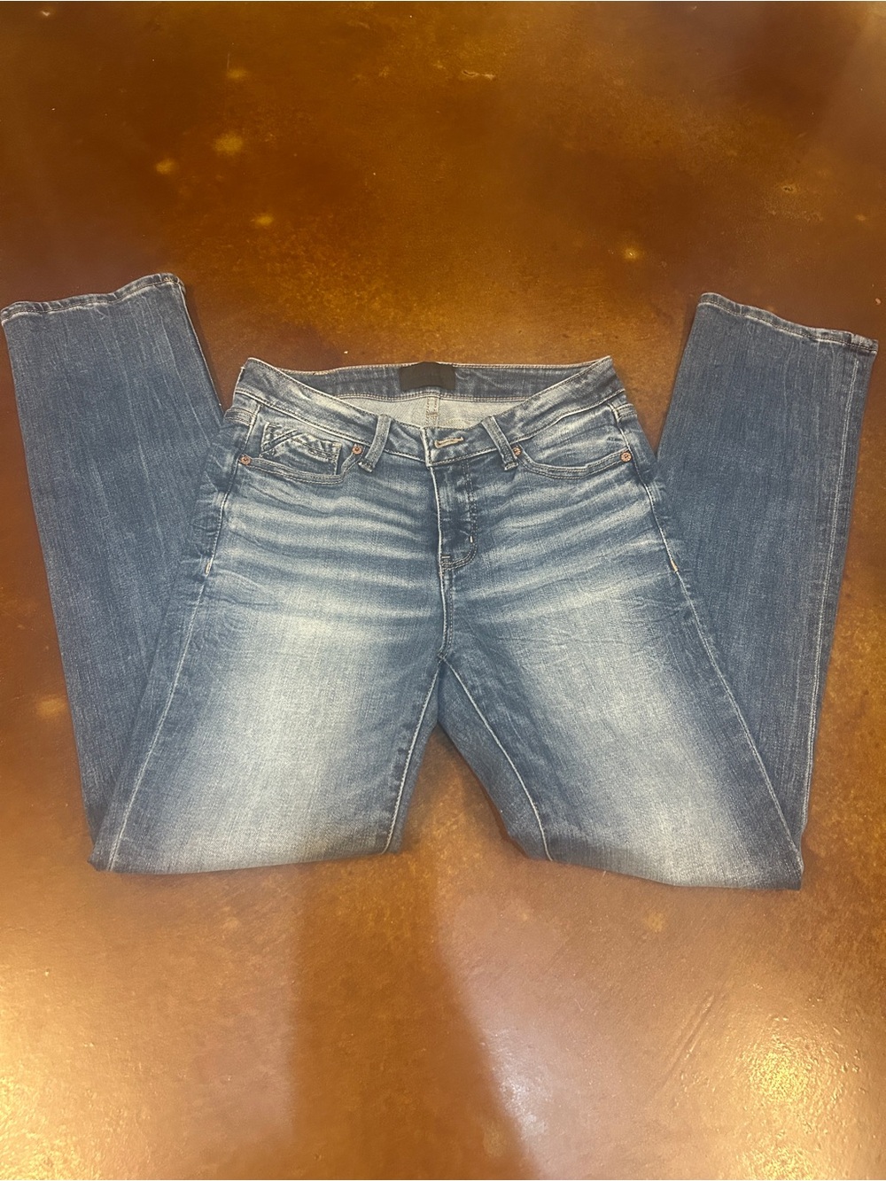 Buckle Black Women’s Mid Wash Straight Jeans 27x30